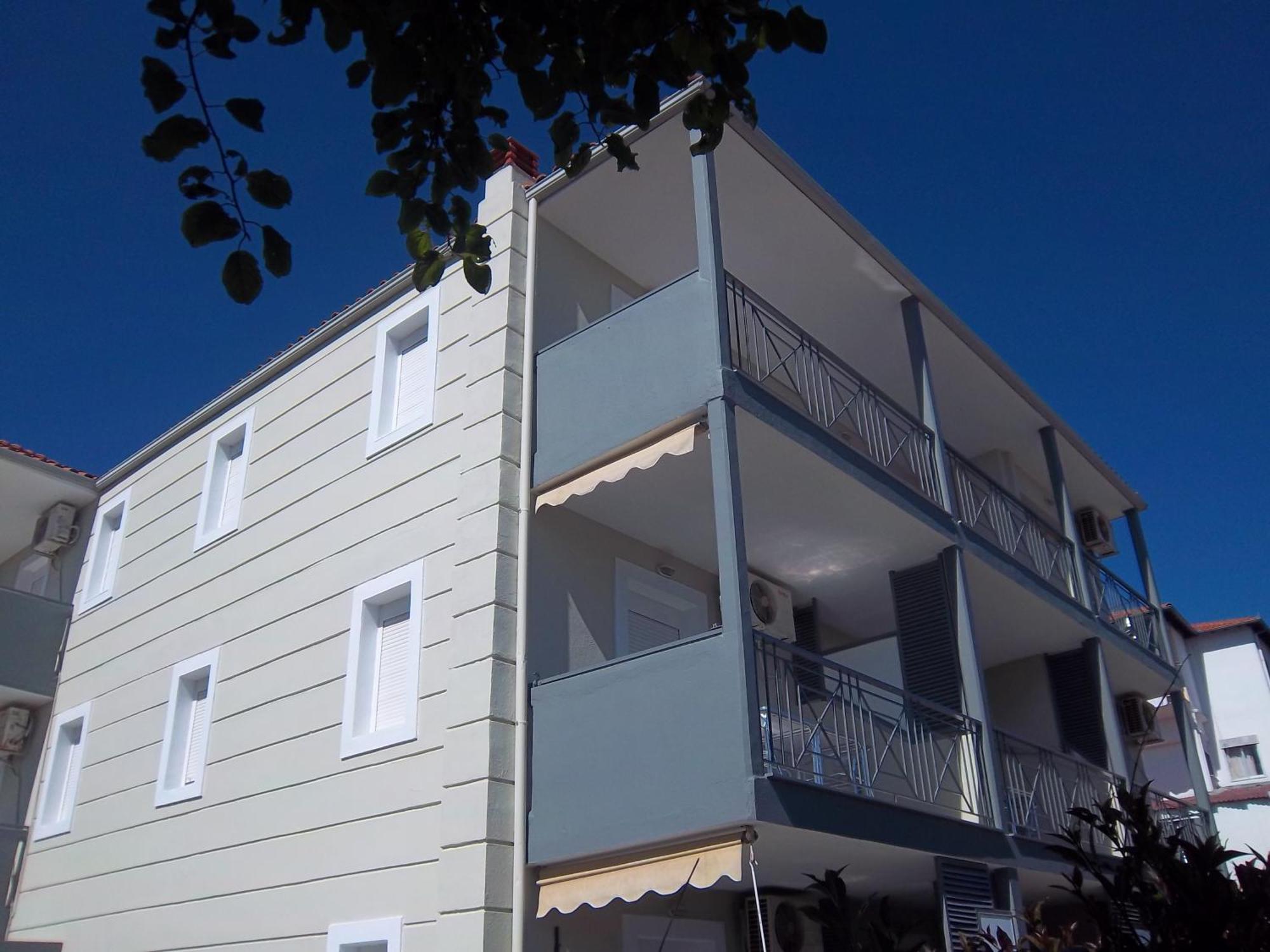 Milos Apartments Afytos Exterior foto