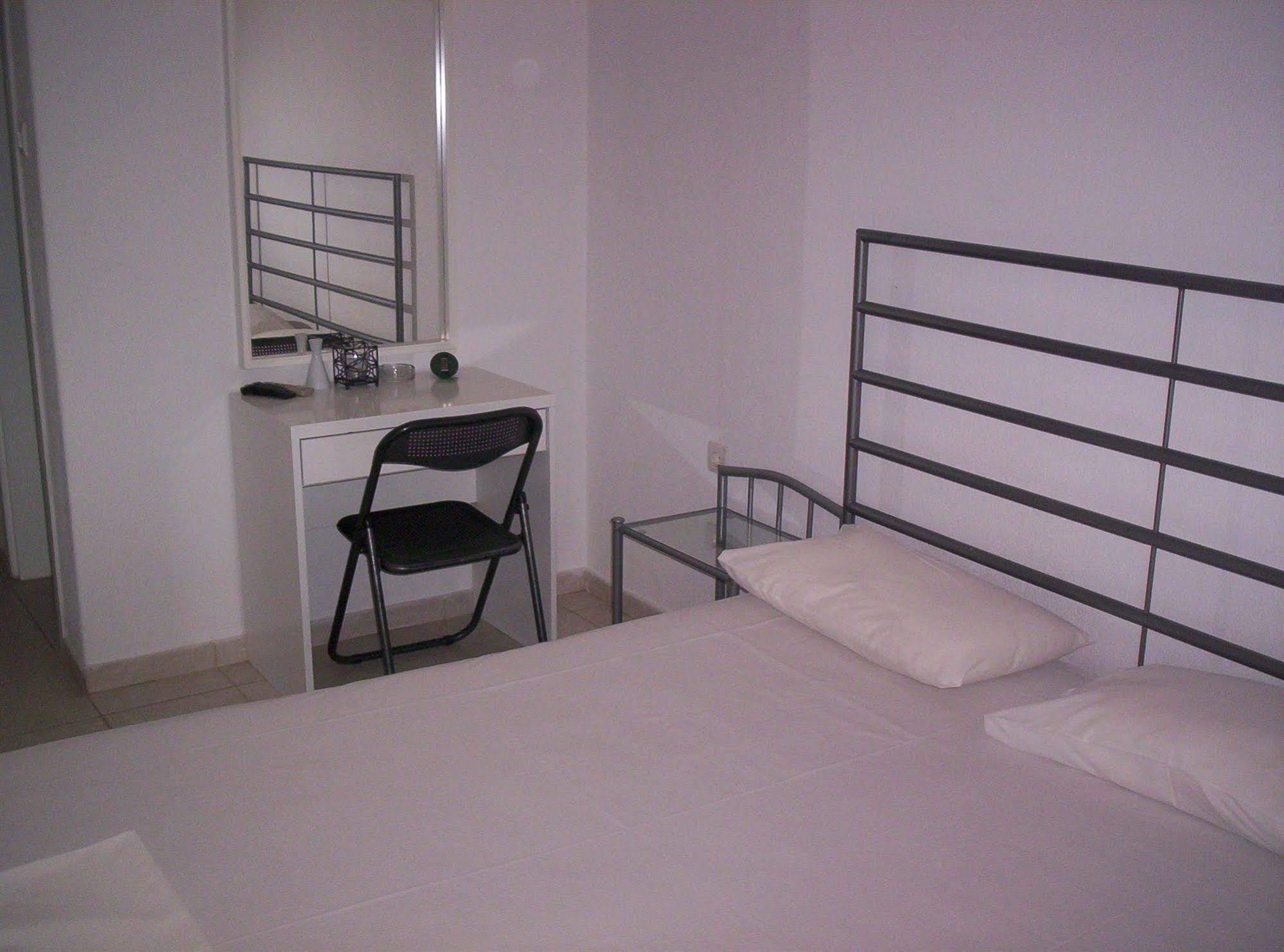Milos Apartments Afytos Exterior foto